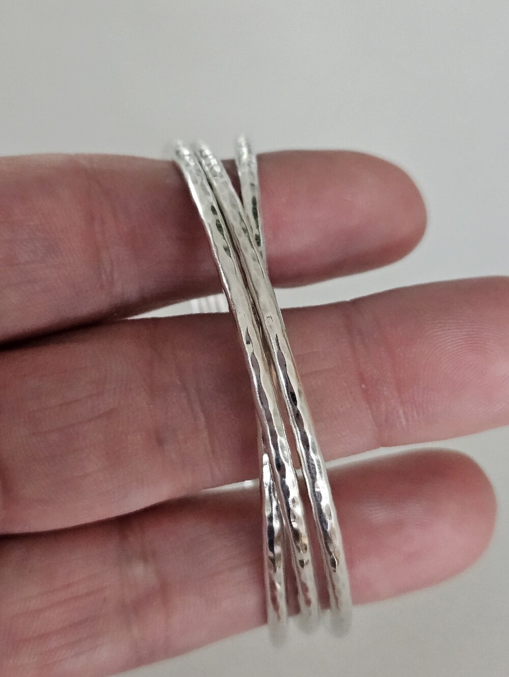 Vintage Taxco Modernist Sterling Silver Hammered Bangle Tripple Stack